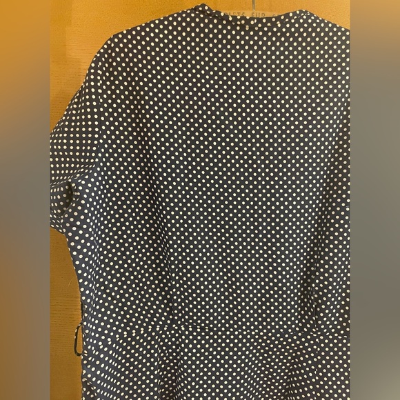 Vintage Polka Dot Shirtwaist Dress - Picture 12 of 13